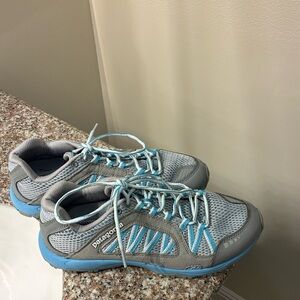 Patagonia Women’s Light Gray and Blue Knit Sneakers- Sz 9.5